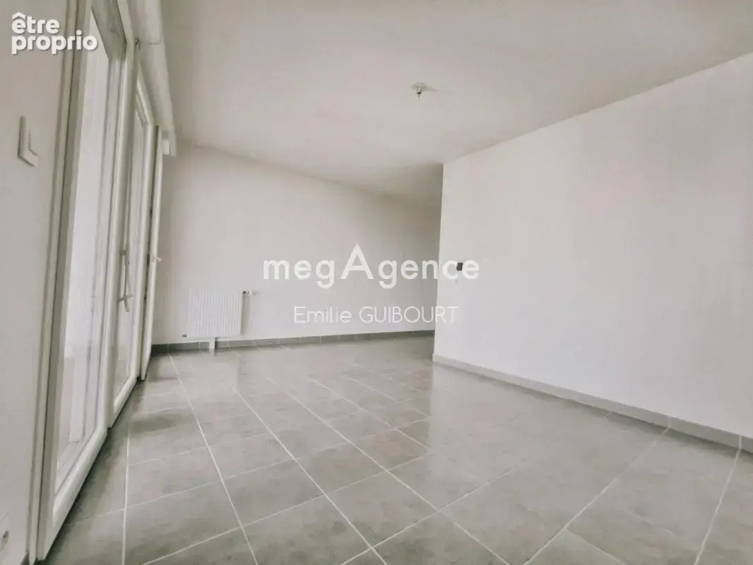 Appartement T2 en dernier étage - photo 2