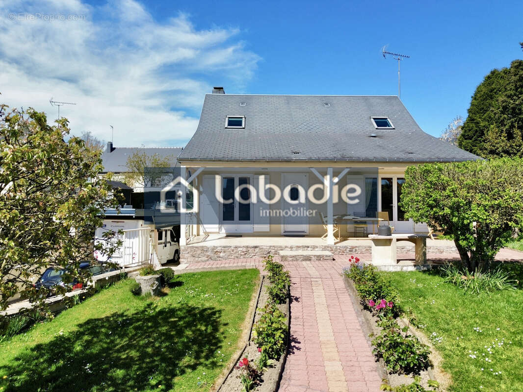 Maison à VIRE