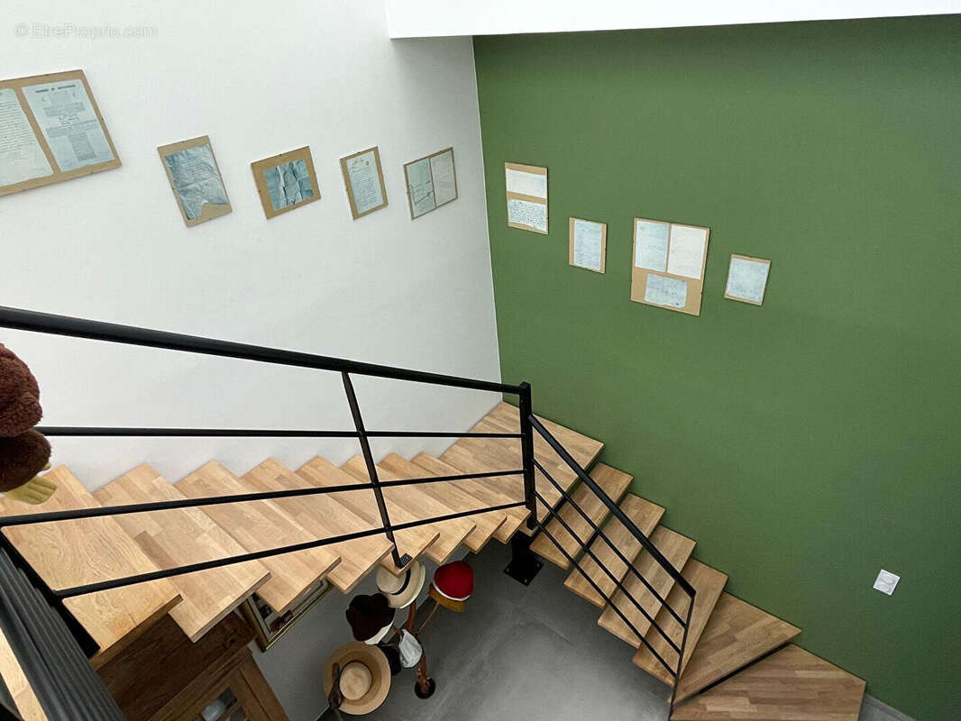 Maison à ROCHE-LA-MOLIERE