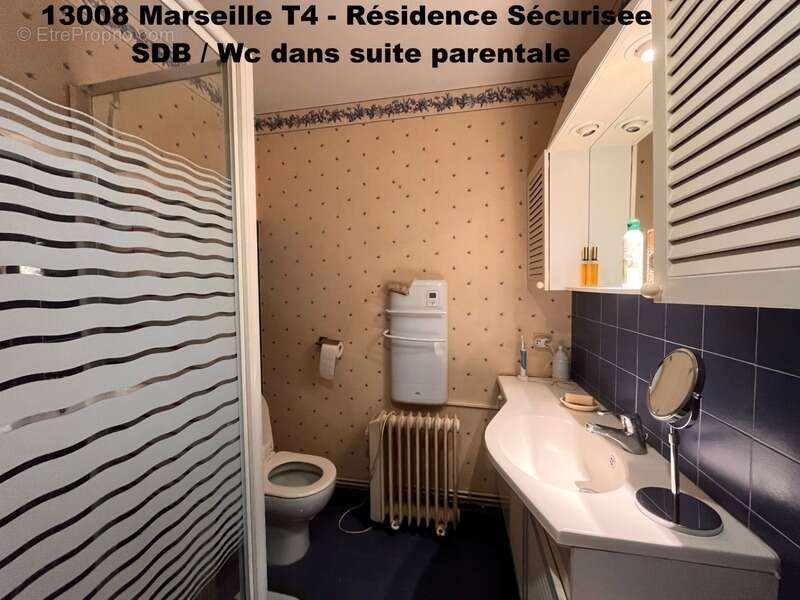 Appartement à MARSEILLE-8E