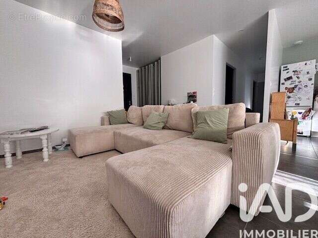 Maison 90 m² à Aubenas  - photo 8