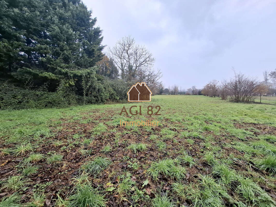 Maison à CASTELSARRASIN