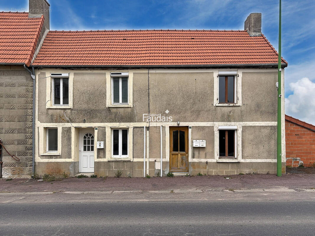 Maison à AIREL