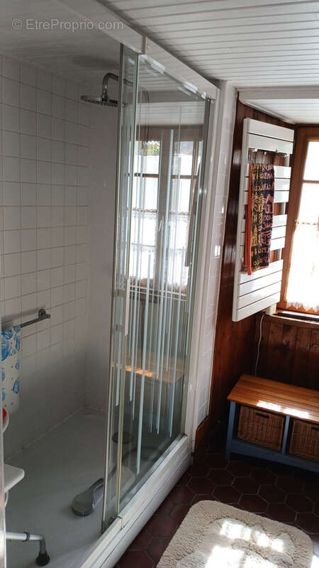 Maison à CHAUSSENAC