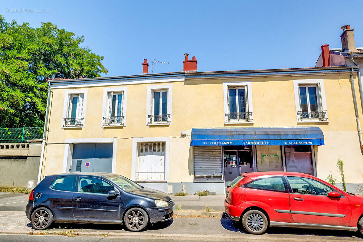 Appartement à IVRY-SUR-SEINE