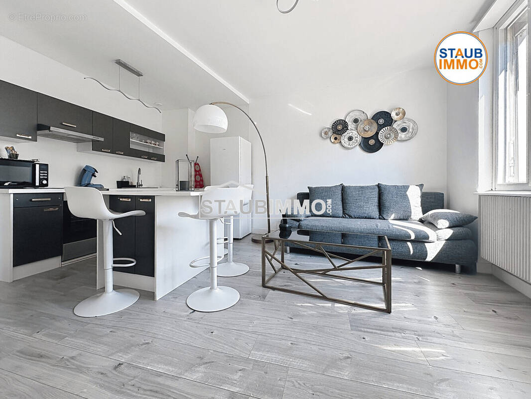 Appartement 65 m² à Village-Neuf  - photo 1