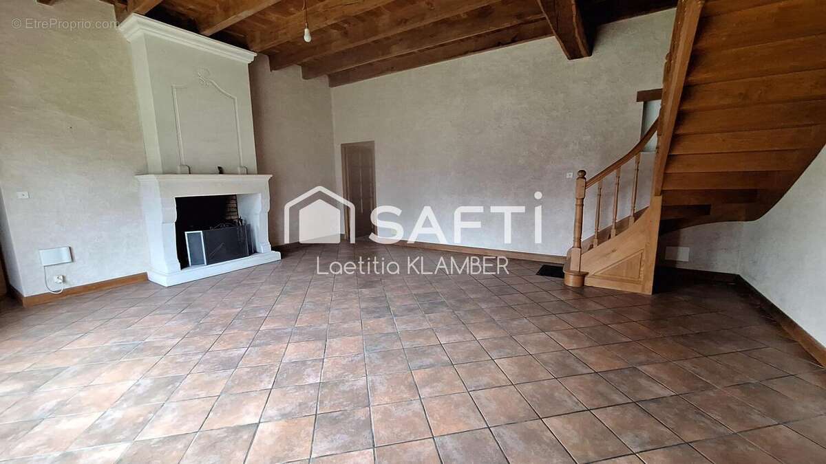Maison 318 m² à Saint-Leger  - photo 5