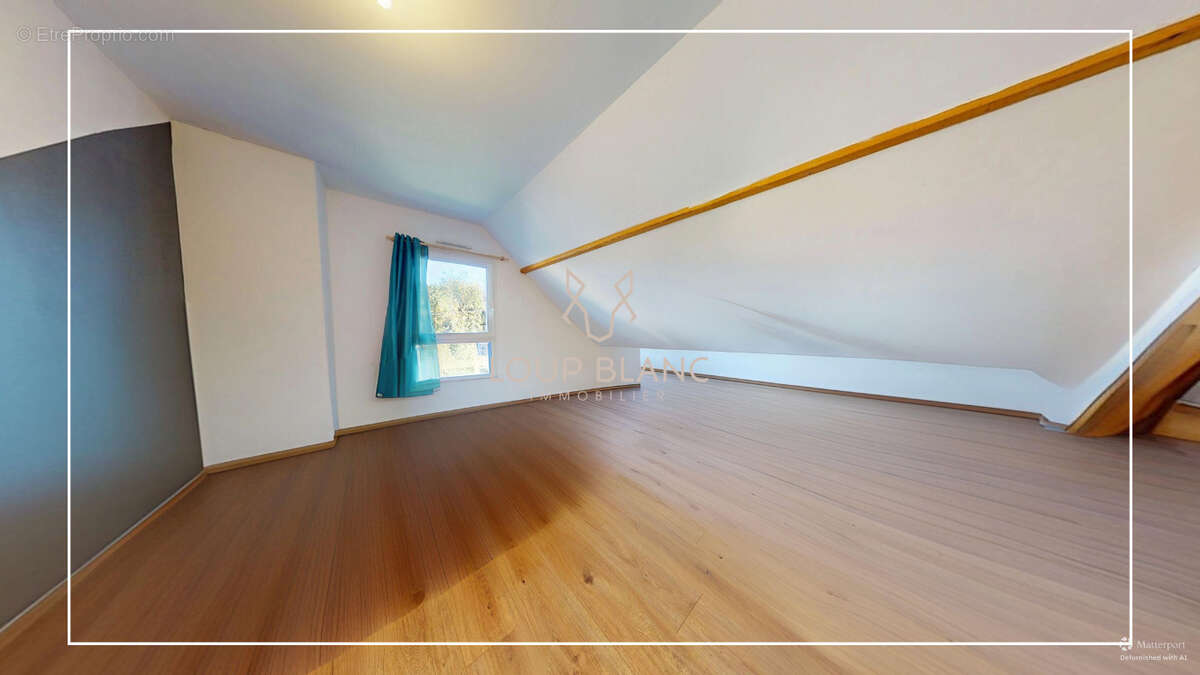 Maison à CHAMPAGNEY