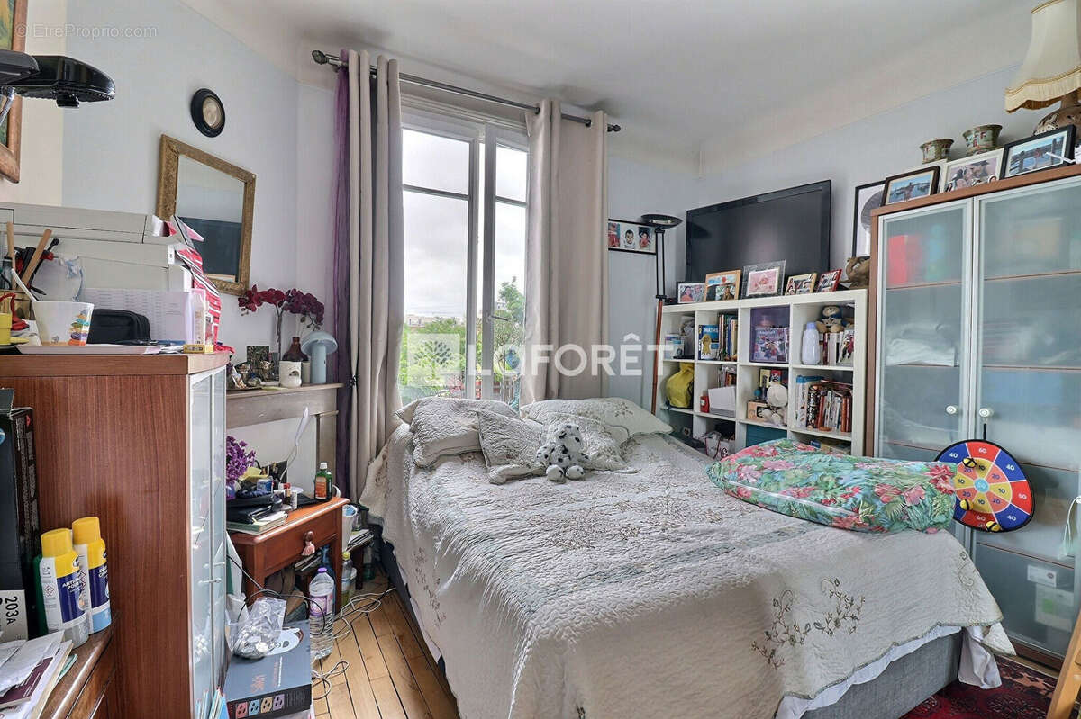Appartement Saint Ouen Sur Seine 5 pièce(s) 76m2 - photo 4