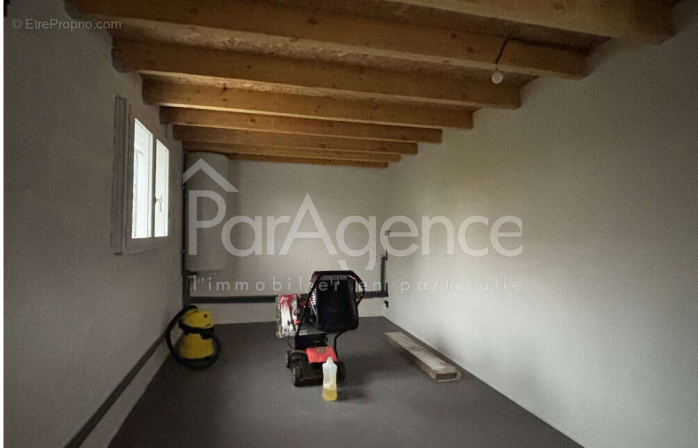 Maison à VAUX-SUR-MER