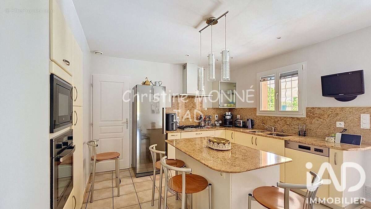 Maison 161 m² à Toulouges  - photo 8