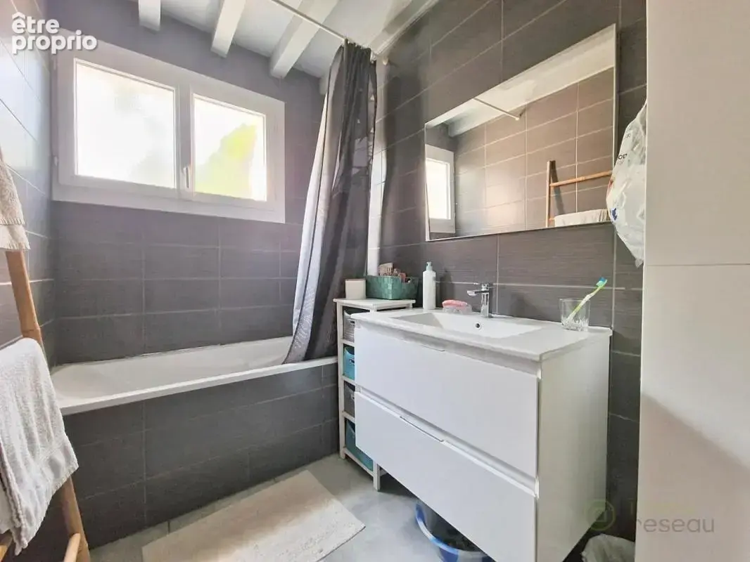 Maison 6 pièces 127 m² à vendre à Ozoir-La-Ferriere (77330) - photo 9