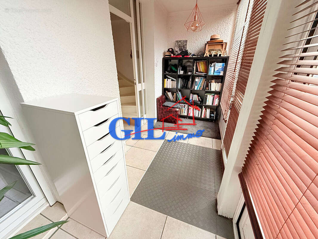 Maison à COMBS-LA-VILLE