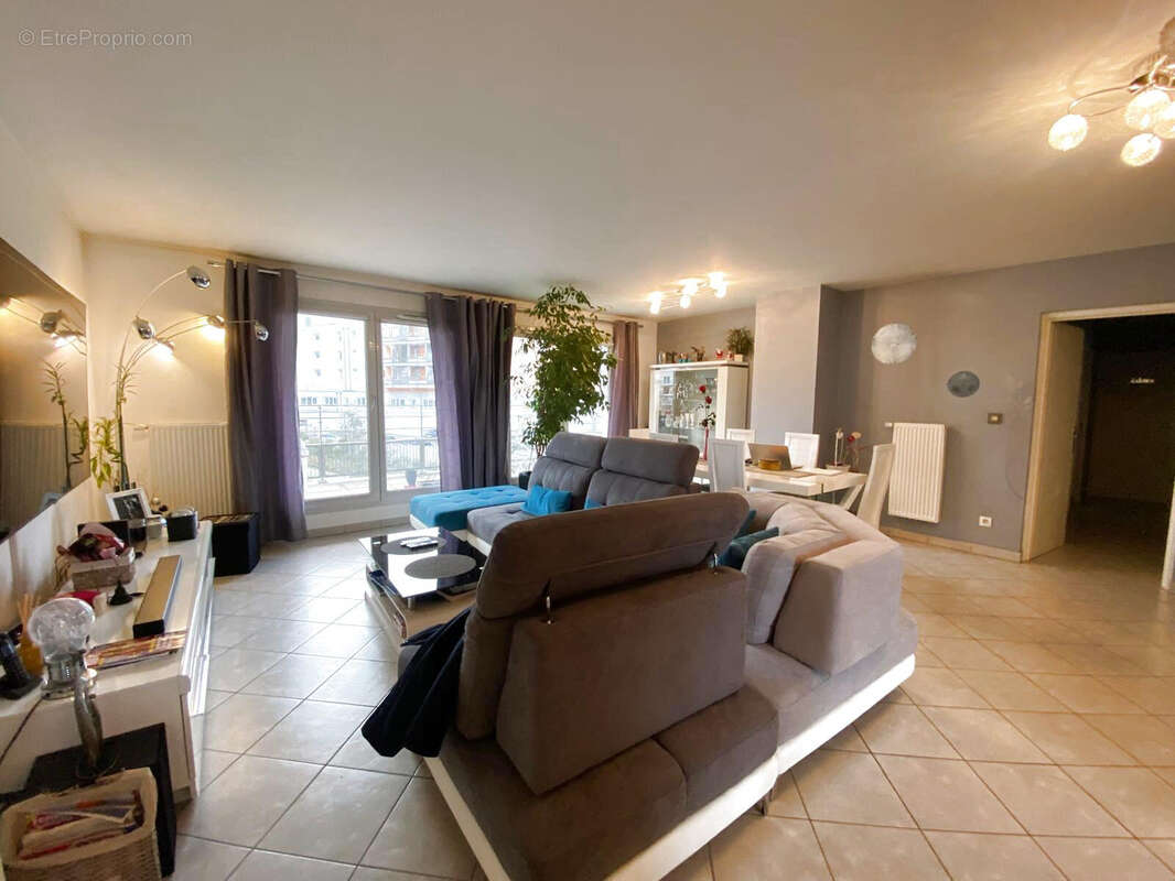 Appartement à QUINTAL