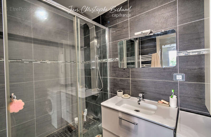 Appartement à GRIGNY