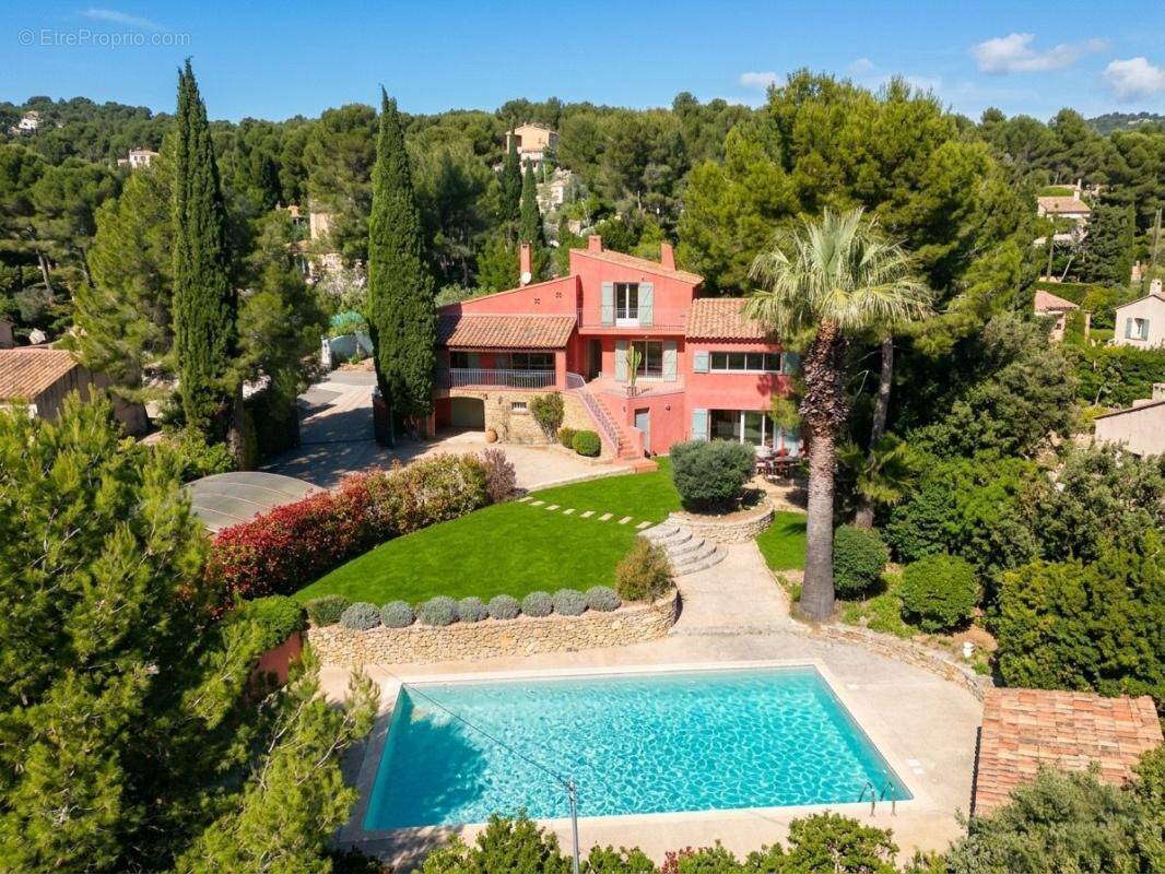 Maison à LA CADIERE-D'AZUR