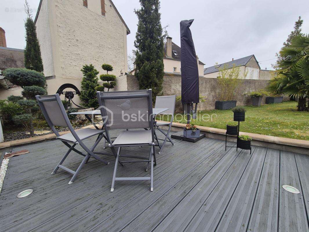 Maison de ville 105 m2 très bon état à Gien - photo 3