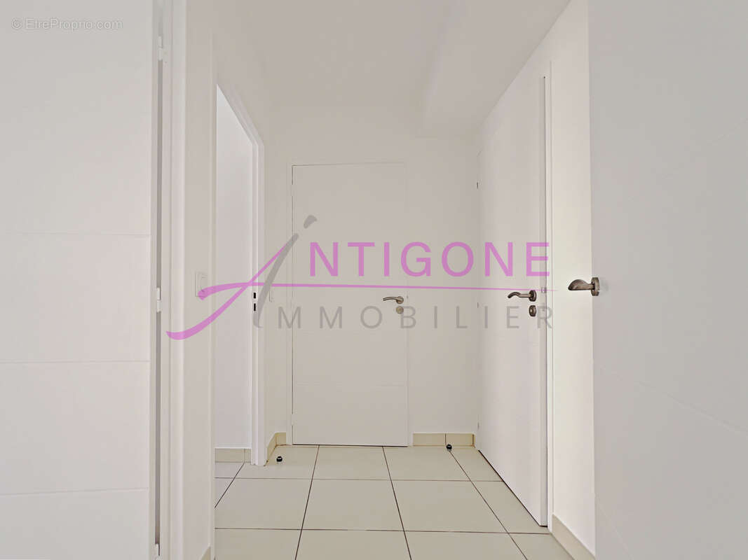 Appartement à SANARY-SUR-MER