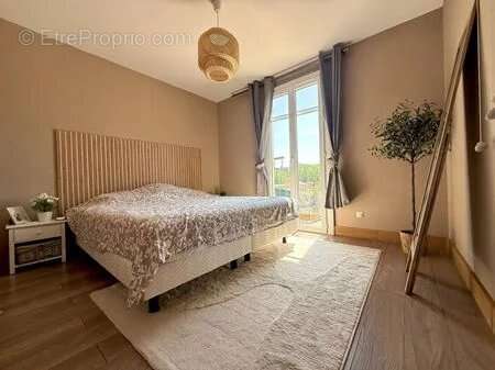 Maison de plain pied - 97m ² - photo 8
