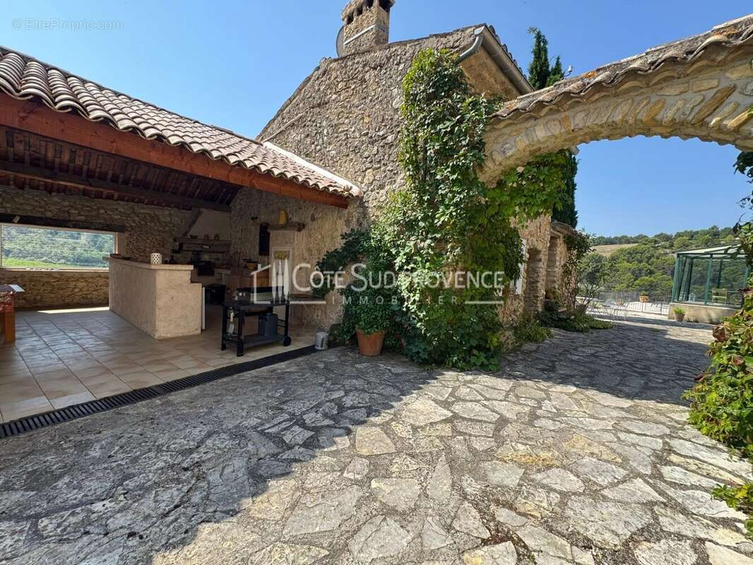 Hameau de charme en provence - photo 10