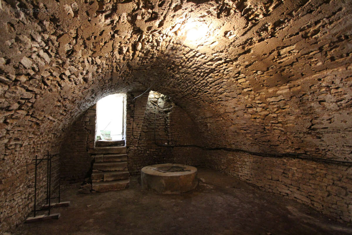 Maison ancienne à rénover proche la Charité - photo 7
