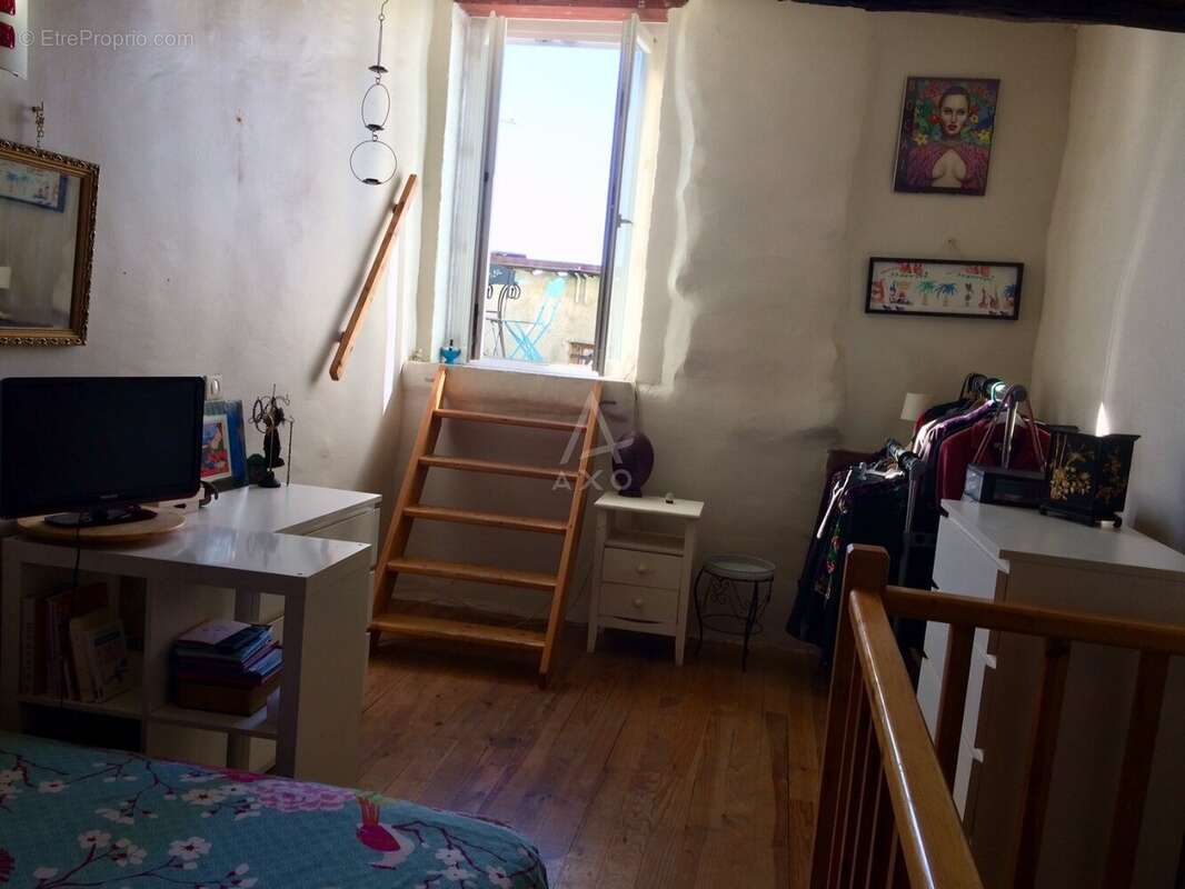 Maison à MONTPEYROUX