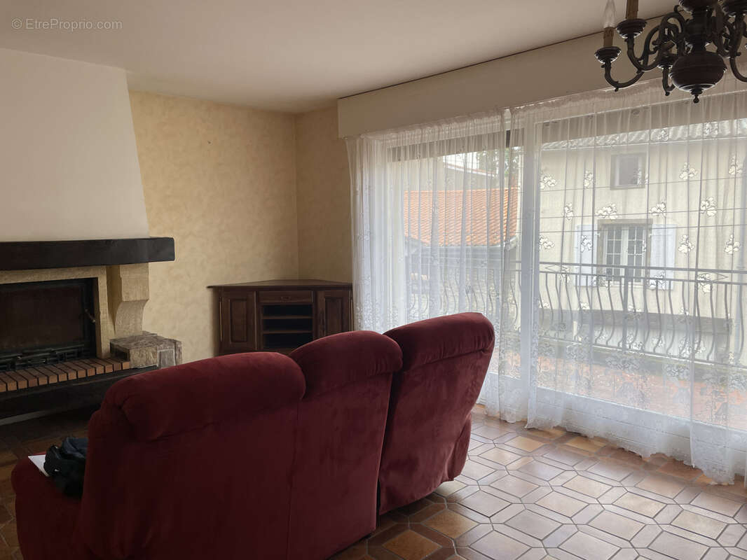 Maison à PONT-DU-CHATEAU