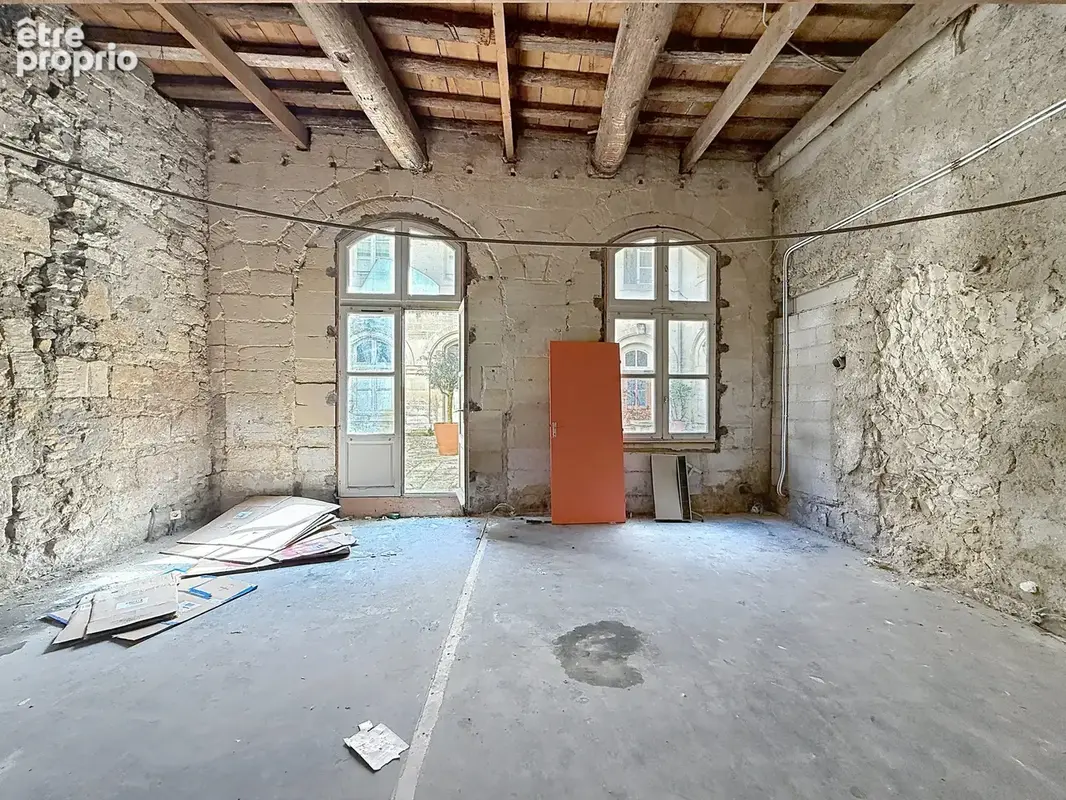 Appartement à rénover dans un ancien hôtel particulier - photo 10