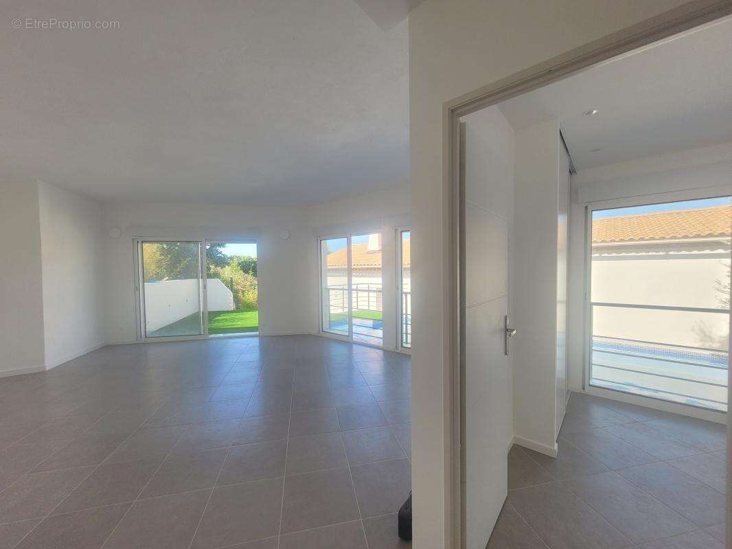Maison 147 m² à Bandol  - photo 10