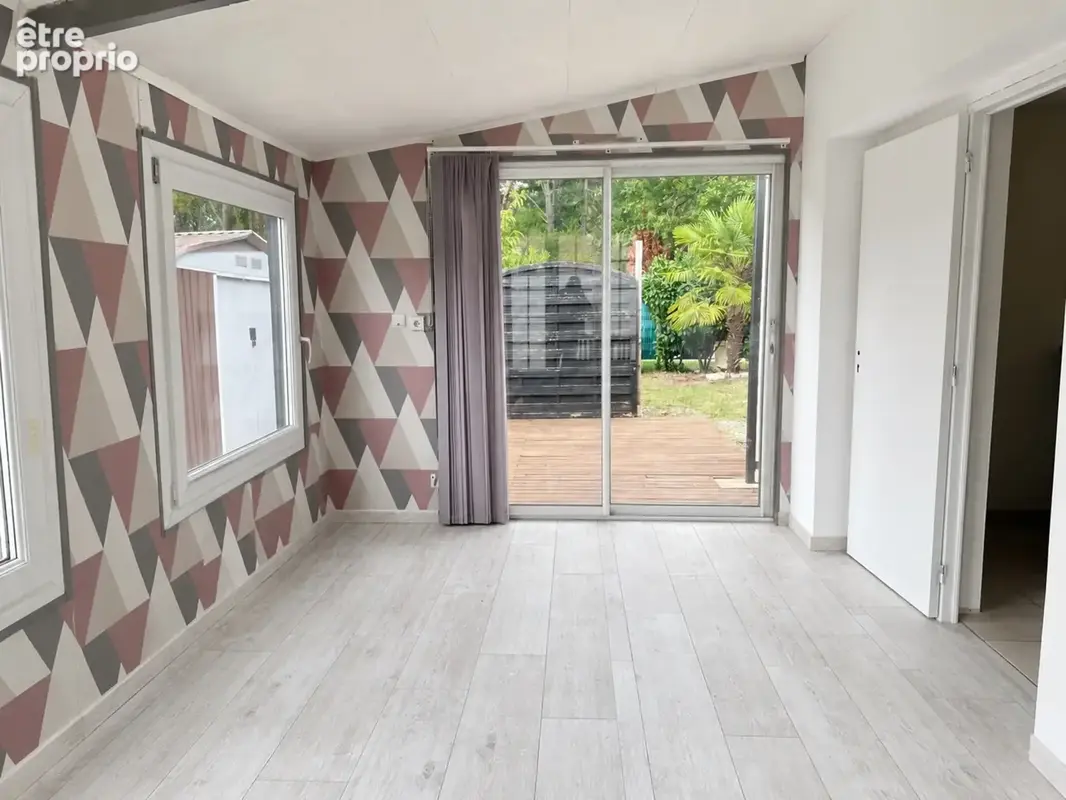 Maison familiale de 110 m² avec jardin arboré à Écommoy - photo 5