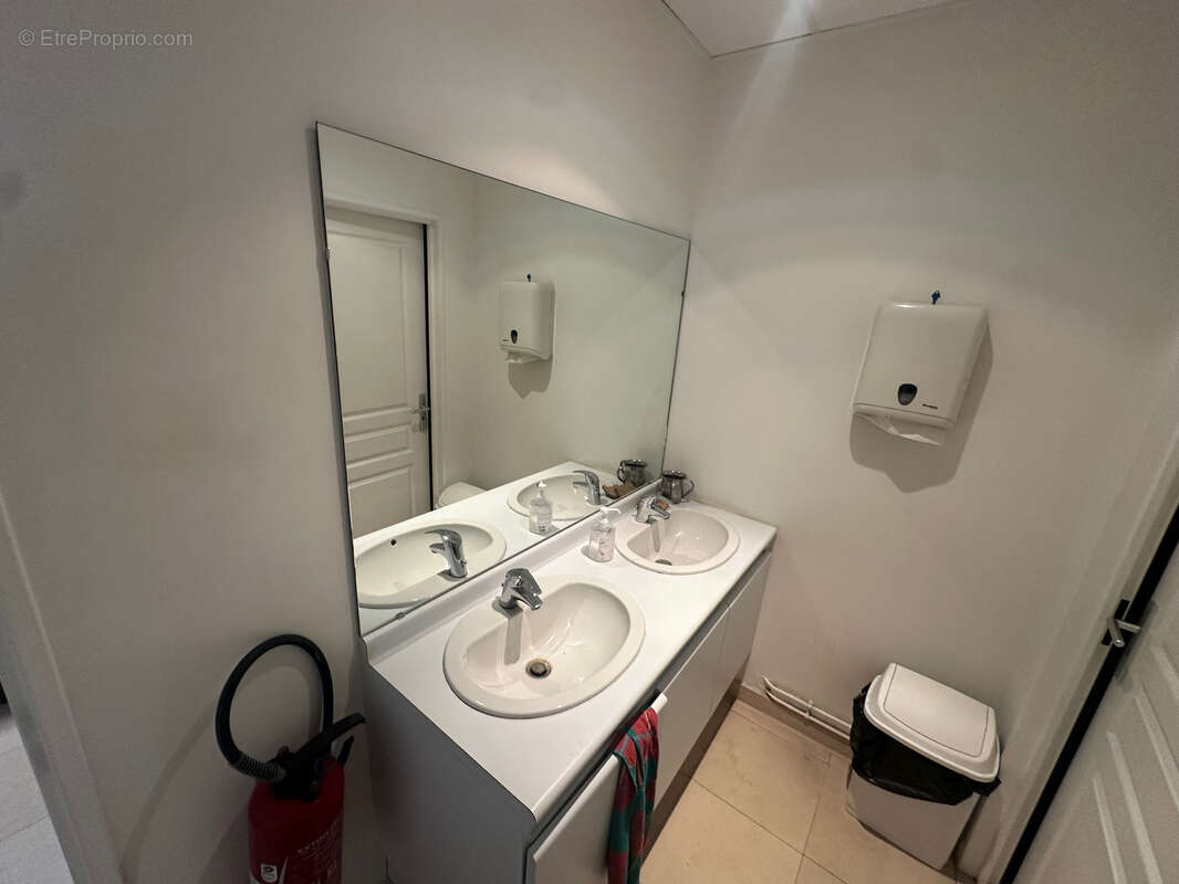 Commerce à LE RAINCY