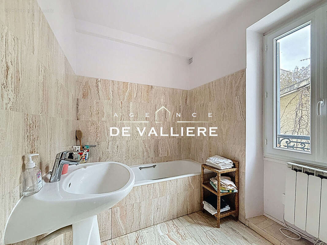 Appartement à RUEIL-MALMAISON