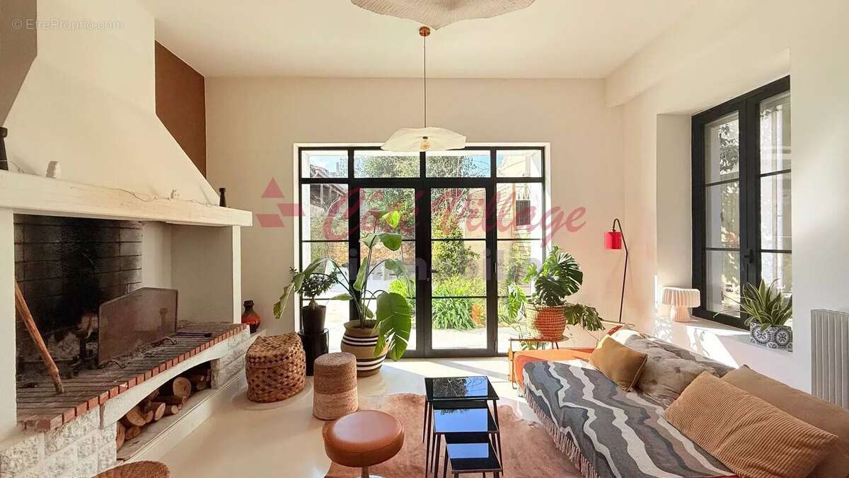 Appartement à SALLES-D'AUDE