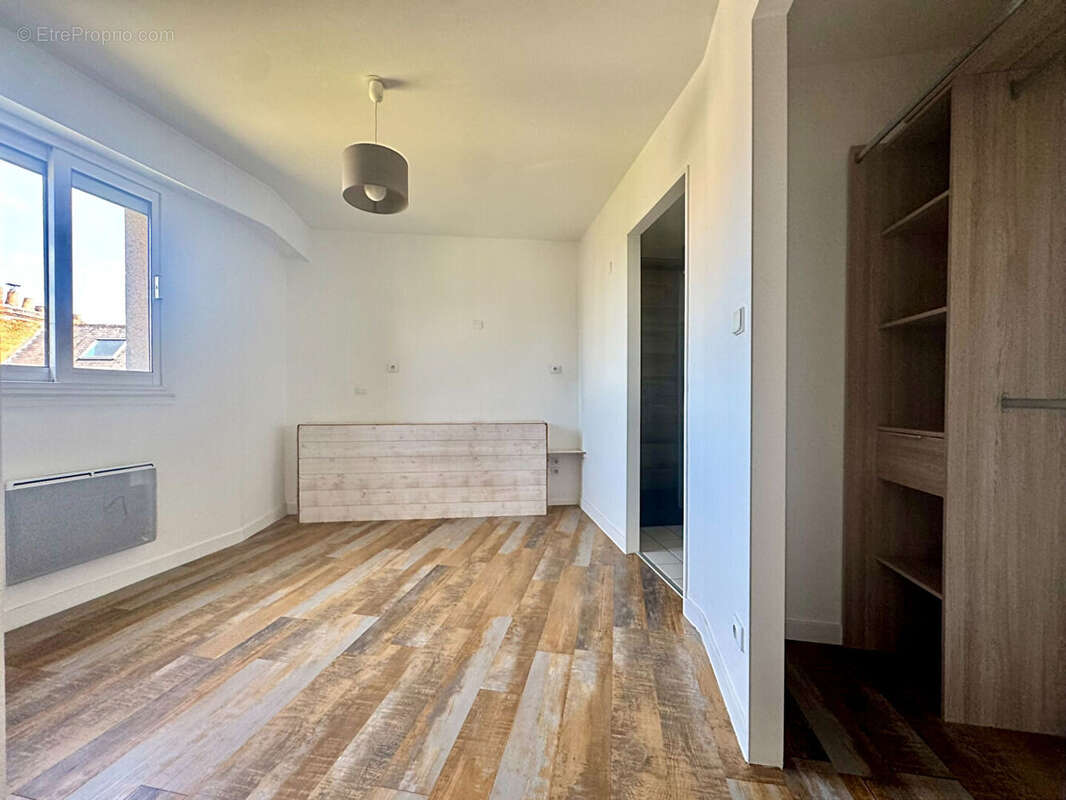 Appartement 90m² - Place du Lycée à Angers - Rare Opportunité - photo 5
