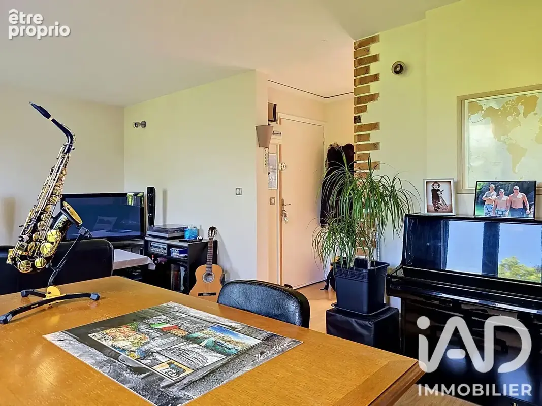 Photo 1 - Appartement à BRIE-COMTE-ROBERT
