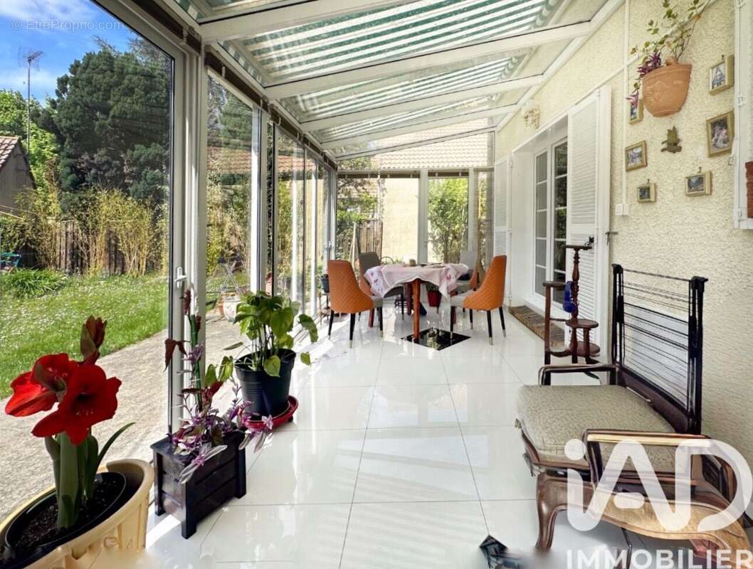 Photo 3 - Maison à CERGY