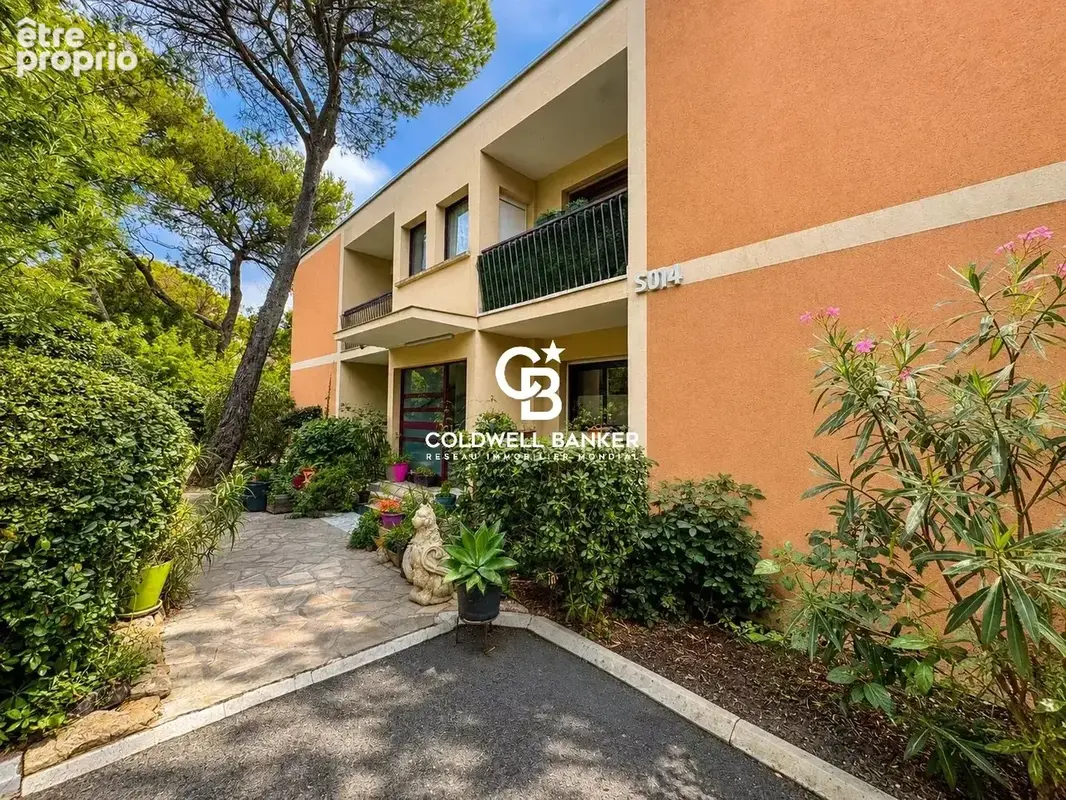 Photo Appartement à Saint-Raphael au prix de 365 000€
