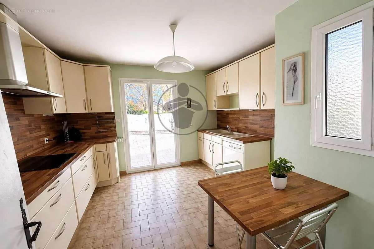 Maison à PRADES-LE-LEZ