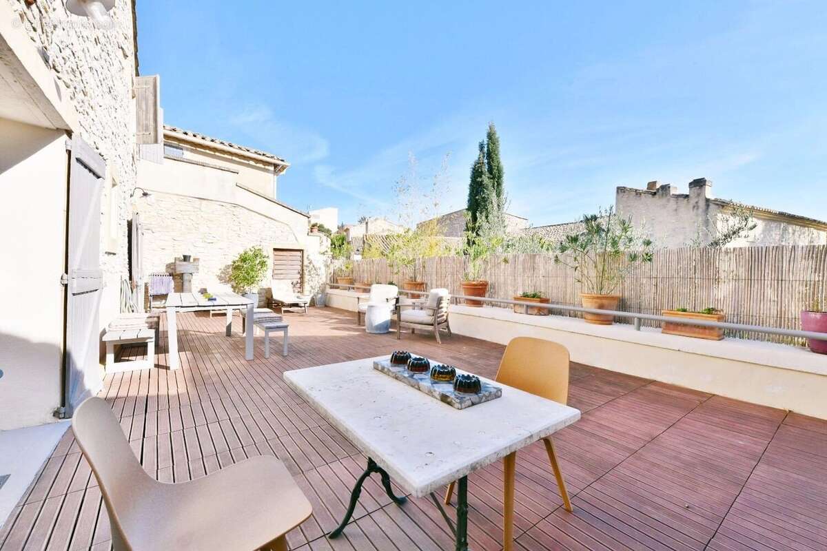 Maison à UZES