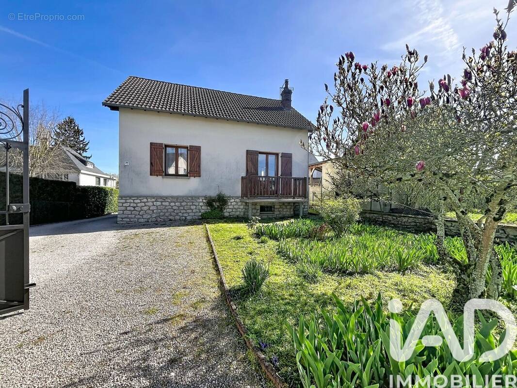 Photo 1 - Maison à CHALETTE-SUR-LOING
