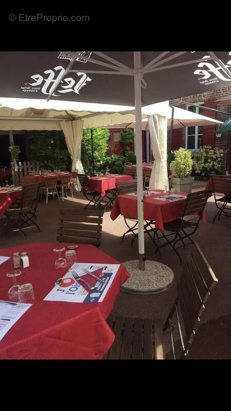 Commerce à SAINT-LEGER-EN-BRAY