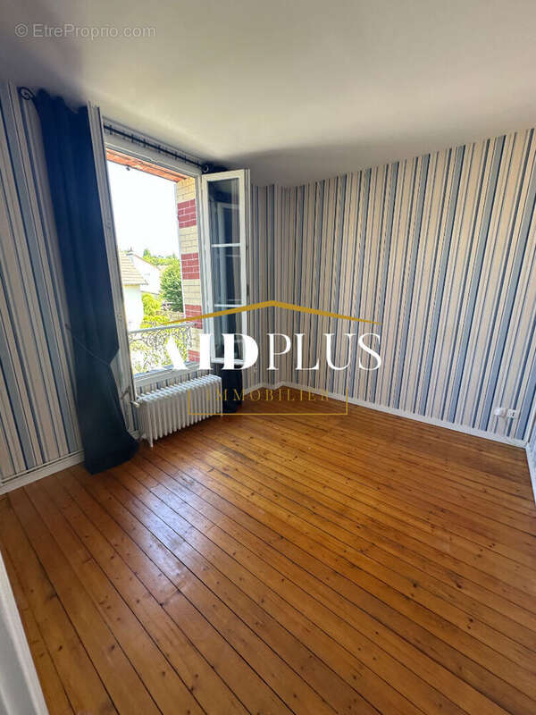 Maison à SAINT-LEU-LA-FORET