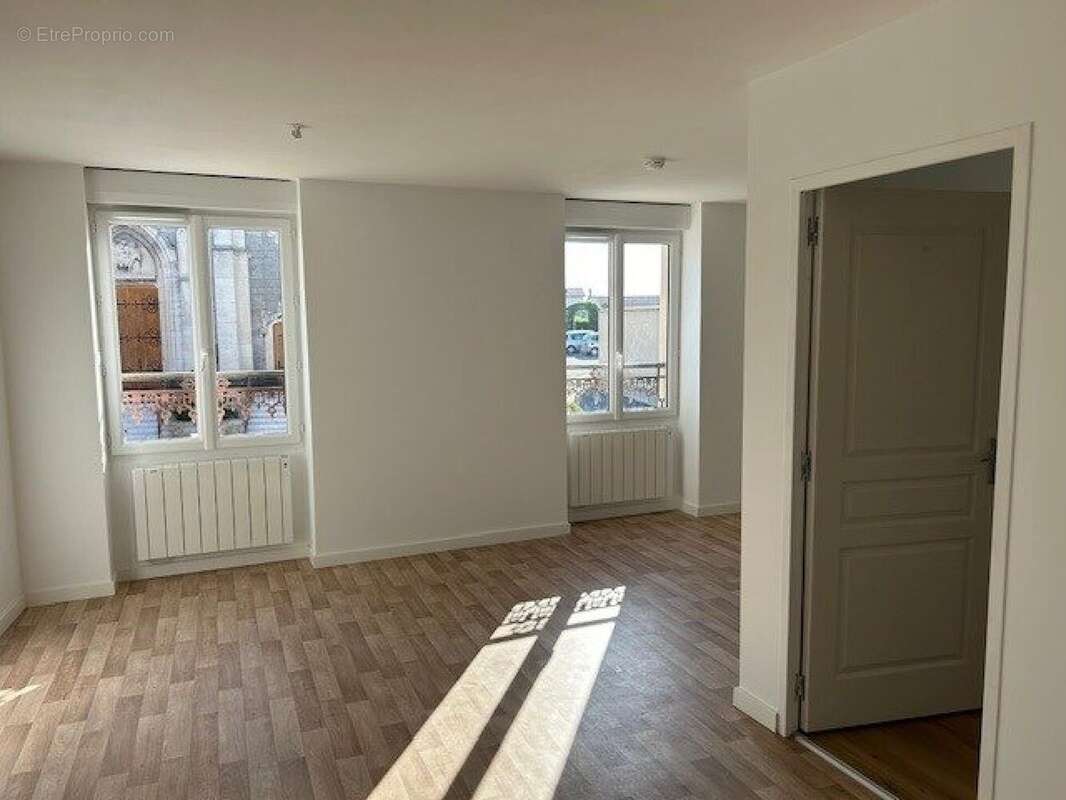 Appartement 180 m² à Changy  - photo 4
