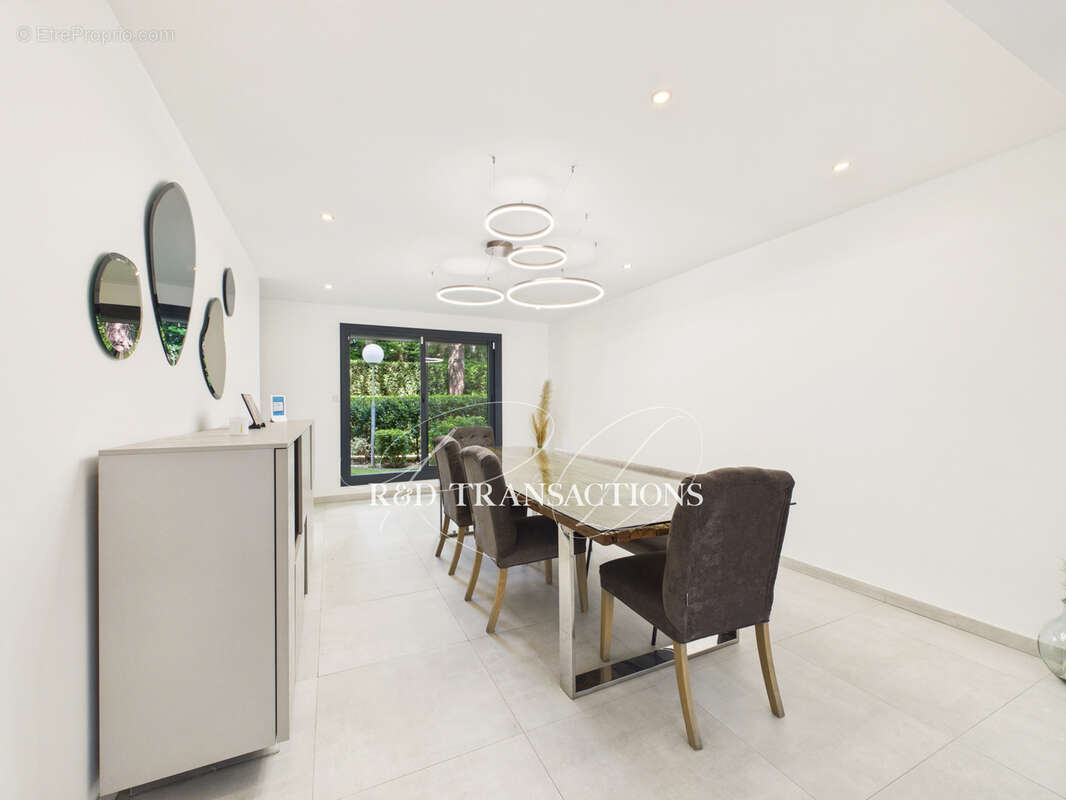 Appartement à SAINT-CLOUD
