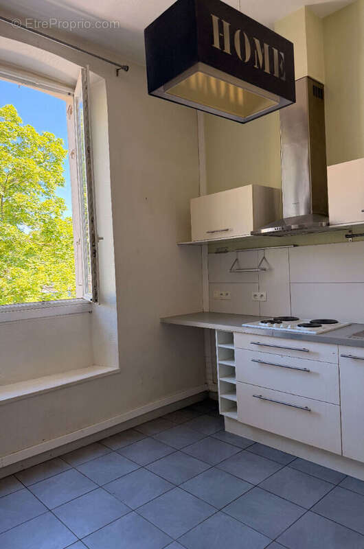 Appartement à TOURNON-SUR-RHONE