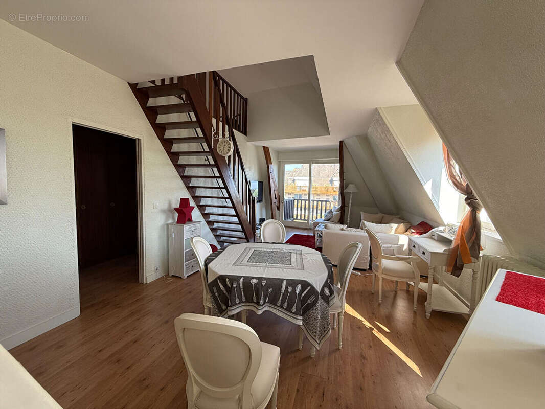 Appartement à DEAUVILLE