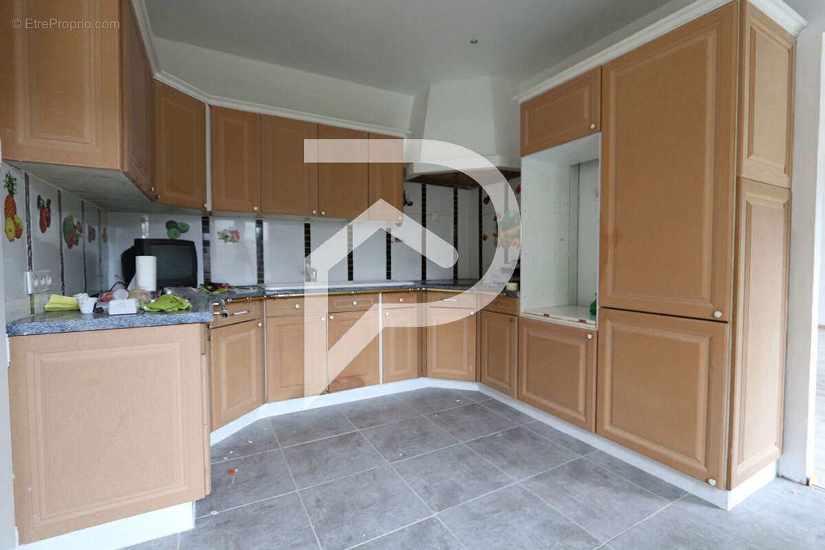 Maison à SAINT-GRATIEN