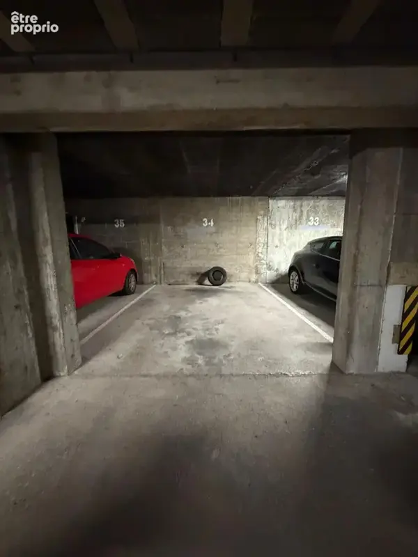 à Orléans : appartement 4 pièces avec 2 places parking et balcon traversant ascenceur - photo 12