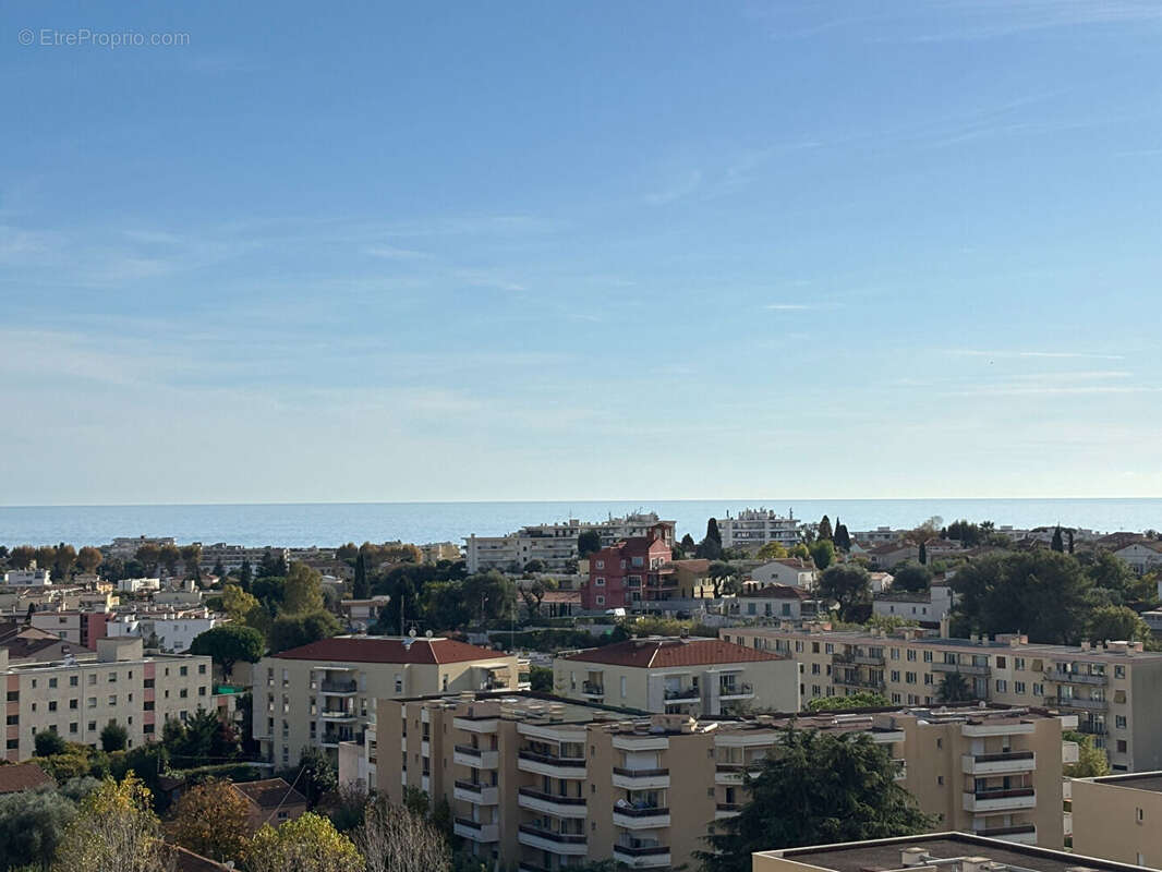 Appartement à CAGNES-SUR-MER