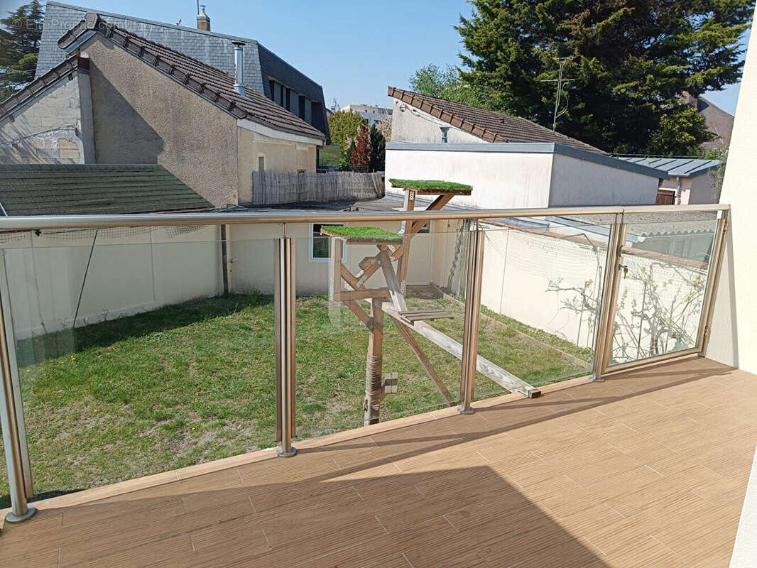 Maison à VILLEMOMBLE